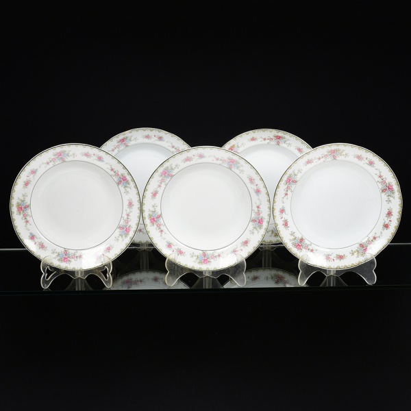 Joias . Exepcional prato de coleção em porcelana chinesa, rica foto 6