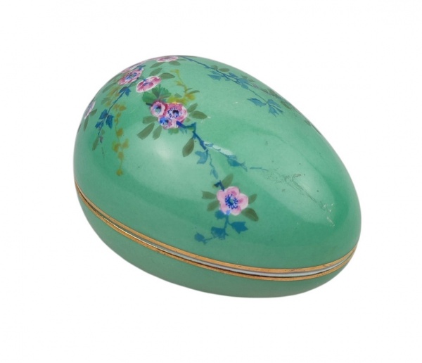 Joias . Aparelho de jantar em porcelana japonesa, com marca da foto 8