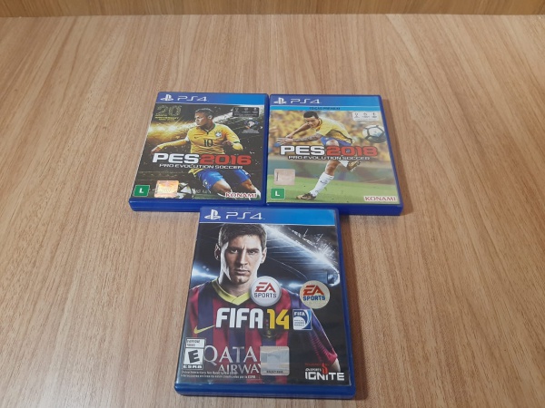 Joias . PS4 - Kit com 3 jogos: FIFA 2014, PES 2016, PES 2018. Conforme fotos. Sem teste.