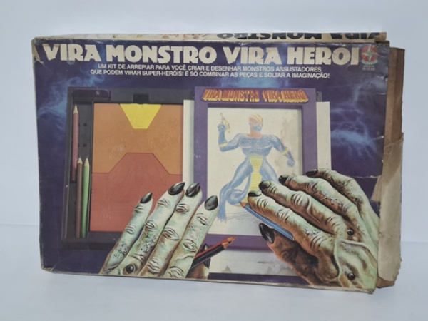 Joias . Jogo Vira Monstro Vira Herói da Estrela Completo - Detalhe em uma das abas da ...
