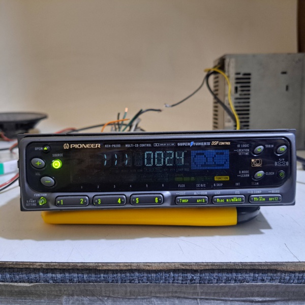Joias . Rádio Toca Fitas Pionner KEH-P8200 Super Tuner IV Funcionando