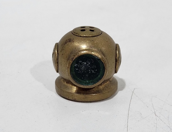 Joias . ANTIGO TELEFONE DE PAREDE COM DISCO GIRATÓRIO. CAIXA EM foto 1