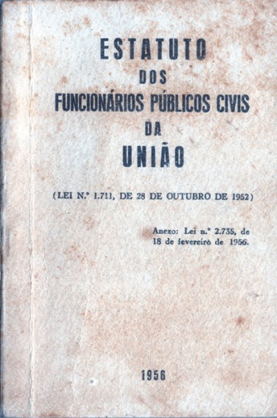 Joias . *COLECIONISMO - Taça da Copa do Mundo, com 3 cm, presa foto 2