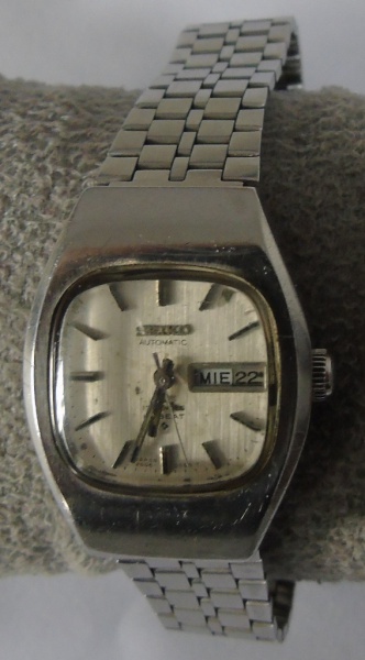Relogios . BAUME E MERCIER - Relogio Caixa em ouro 750 peso Bruto foto 3
