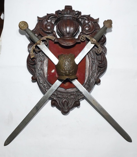Joias . Arte Heráldica - Antigo, Belíssimo e Imponente Brasão de Armas Medieval ...