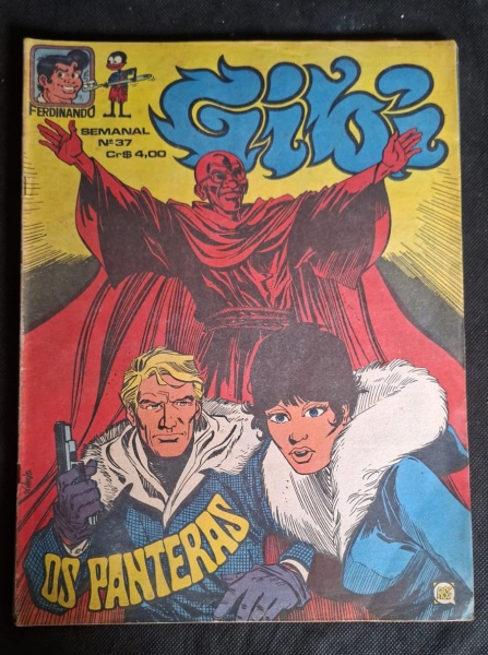 Revista Gibi, nº 37, com o título Os Panteras em destaque. Os elementos principais são:1. Título e formato: Gibi em letras azuis estilizadas no topo, com indicação Semanal Nº 37 Cr$ 4,00 (preço da épo