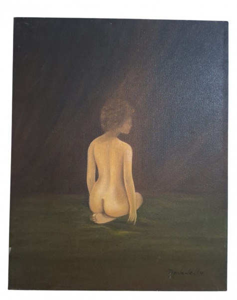 Ravanello. Óleo sobre tela, nu feminino de costas. Assinatura "Ravanello" no canto inferior direito.Análise técnica:- Tema: Nu feminino ajoelhado, de costas, perfil. Fundo escuro com facho de luz teat