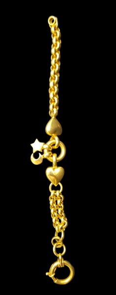 Pulseira elo português com berloques coração, lua e estrela em Ouro 750 - 18K - com 22cm de comprimento e 42,10g - Tipo: Pulseira em elo português, mesmo modelo do item 90, mas com detalhes. Tem 2 cor