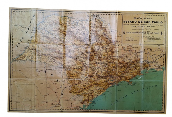 Mapa Antigo - Estado de São Paulo, Cia Melhoramentos 1941 - com forro de tecido e proteção com capa azul marinho. - Mapa Geral Estado de São Paulo" publicado pela Companhia Melhoramentos de São Paulo,