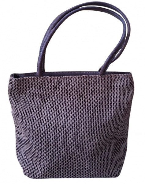 Bolsa Tote Trançada - Tecido Marrom + Alças Couro Sintético - Modelo tote básica, estilo praia/trabalho casual. - - Material: Tecido trançado/telado marrom tipo "renda" + alças em courino marrom escur