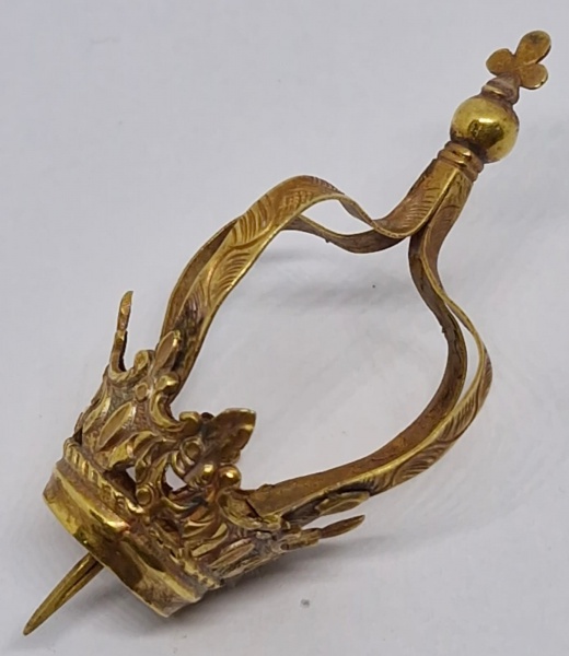 Joias . Coroa em ouro  18 Klt para arte sacra / Tam: 6cm / peso: 6,7gr
