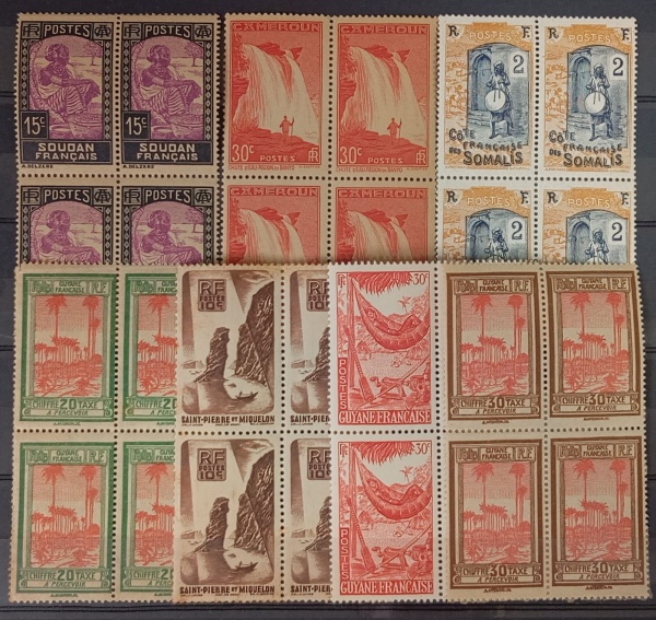 Joias . Colônias Francesas - Seleção de 7 quadras antigas, dife foto 1