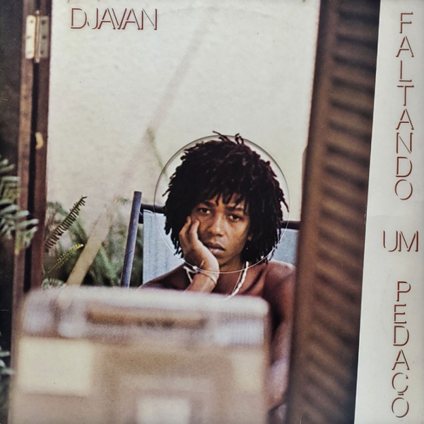 Joias . Disco de vinil: Djavan - Faltando Um Pedaço. Produto original. Gravadora EMI. ...