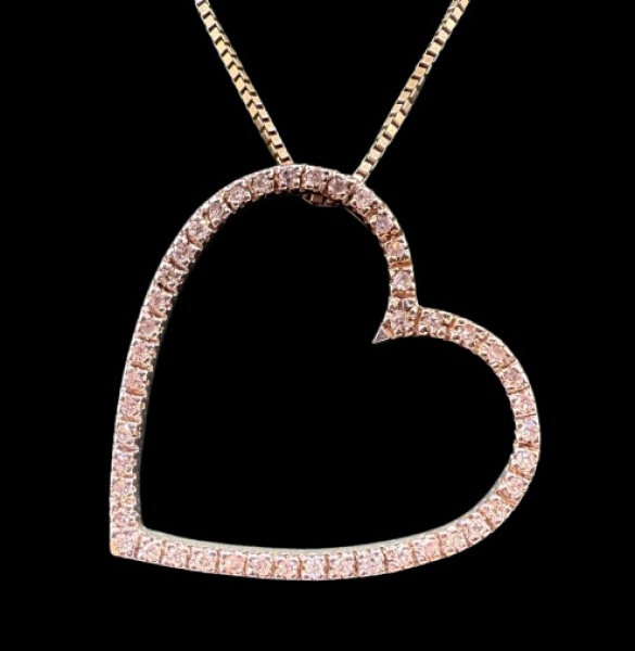 Joias . Colar em ouro branco 18k com pingente no feitio de coração vazado cravejado por ...
