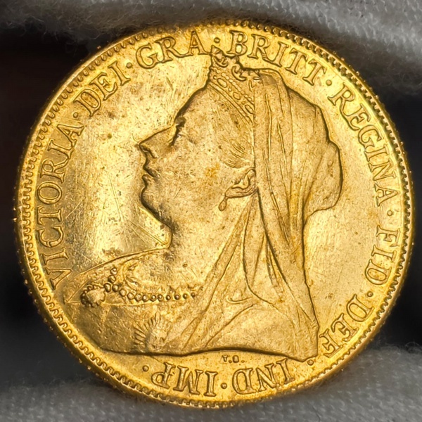 Joias . Moeda de Ouro - Reino Unido - 1. Soberana  - Victoria  1893 - Km785 - Ouro ...