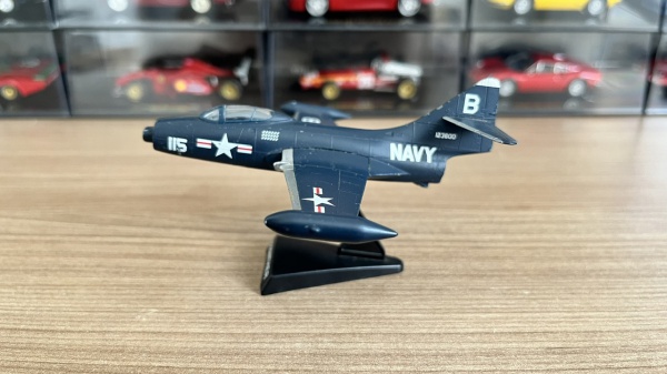 Joias . Miniatura avião P 38 Lightning. Aprox. 8,5cm compriment foto 6
