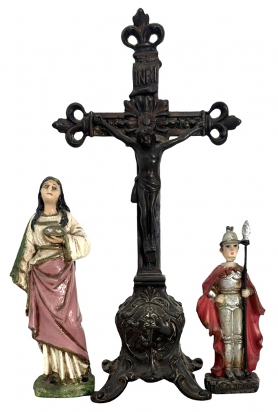 Joias . Imponente escultura sacra em madeira policromada, repre foto 1
