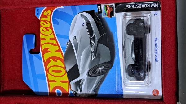 Arte . JR 10330 - Hotwheels 82 Toyota Supra, cartela lacrada a foto 4