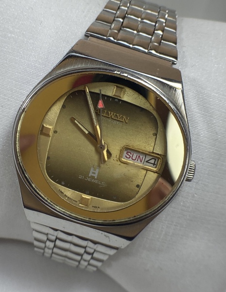 Relogios . Ficha Técnica  Omega Seamaster 300 (Ref. 165.014) Marca foto 6