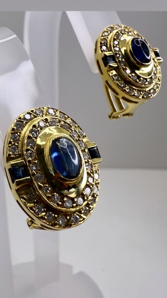 Joias . BRINCO GANCHO CONFECCIONADO EM OURO AMARELO 18K, COM ZI foto 7