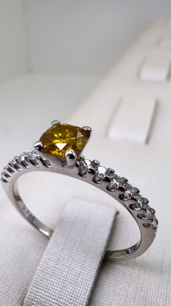 Joias . BRINCO CONFECCIONADO EM OURO AMARELO 18K. PESO: 8,4g, T foto 6