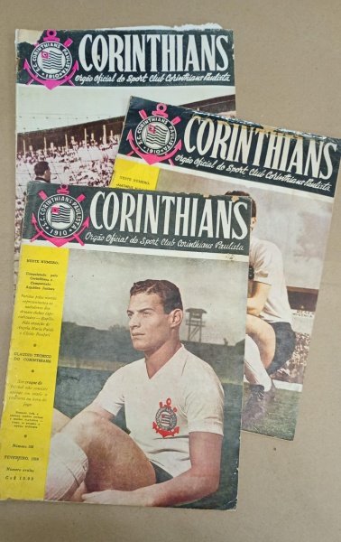 Joias . Lote com 2 revistas com a estrela das capas sendo Bruna foto 6