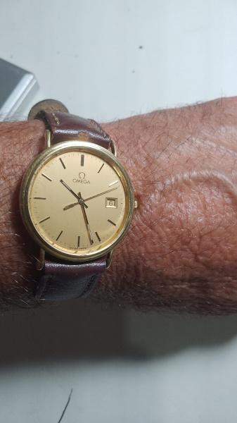 Relogios . Relogio omega  ouro 18k....pesando  16,4 gramas só de ouro , relógio recem ...