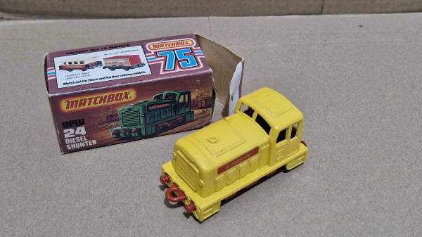 Joias . Matchbox Superfast No.24 Diesel Shunter, modelo verde lançado por volta de ...