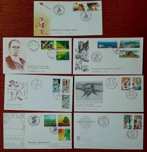 Joias . Brasil 1981 - Natal, seleção de 27 envelopes FDC's, foto 4
