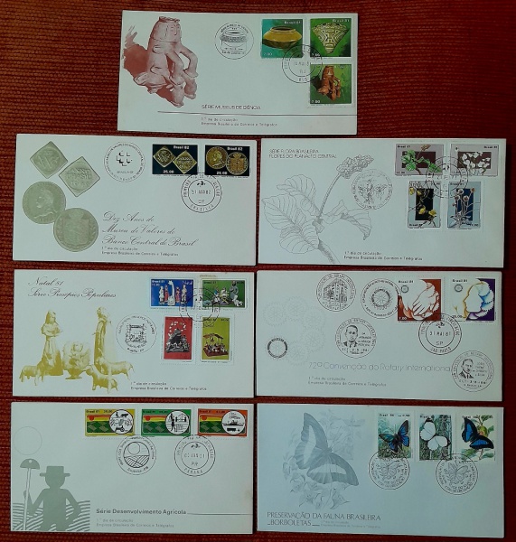 Joias . Brasil 1981 - Natal, seleção de 27 envelopes FDC's, foto 5