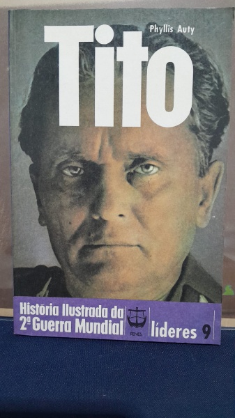 Joias . A GUARDA DE HITLER - LIVRO COLEÇÃO RENES - HISTÓRIA DA foto 2
