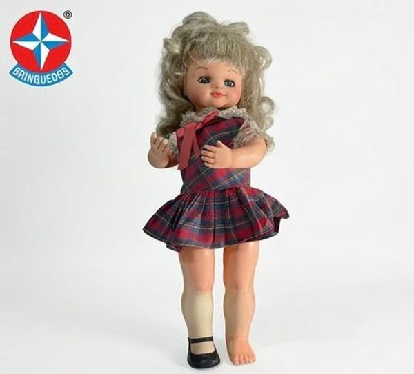 Joias . Boneca Mãezinha da Estrela a mede aproximadamente 50cm, mexe o dorso e toca ...