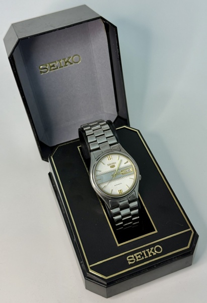 Relogios . Seiko 5 - Relógio de pulso movimento automático com pulseira original em aço ...
