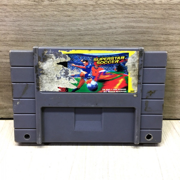 Joias . International Superstar Soccer cartucho compatível com SNES em bom estado, no ...