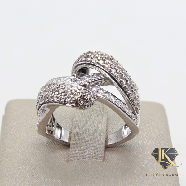 Joias . Anel Le Vian em Ouro Branco 14K com 0,90 Cts de Diamantes, Lapidação: ...