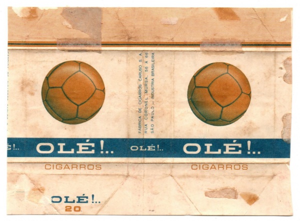 Carteira (Embalagem) antiga de cigarros da marca Olé, produzido por Fábrica de Cigarros Caruso S.A, período sem Aviso At