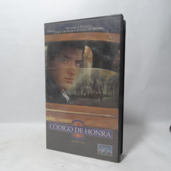 Joias . Fita VHS - Carrie, a Estranha, com John Travolta e Siss foto 5
