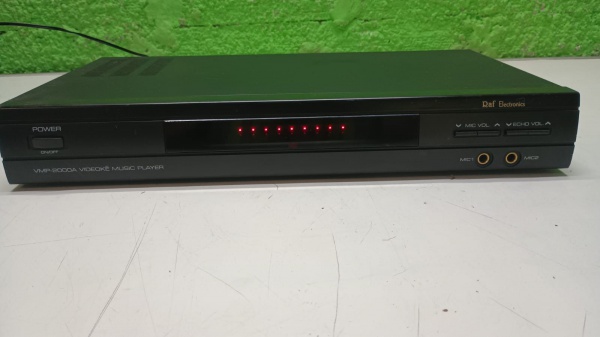 Joias . VIDEOKÊ RAF ELECTRONICS, MODELO VMP-2000A LIGANDO SEM NEHUM OUTRO TIPO DE ...
