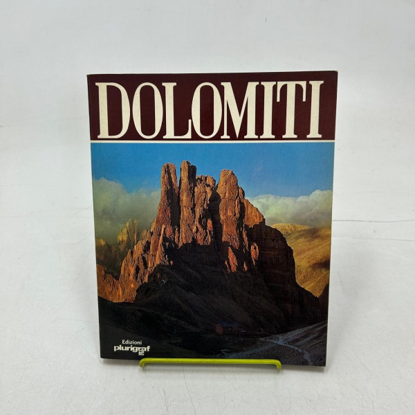 Joias . Sylvio de Vasconcellos; Mineiridade; 1981; Editora: Abr foto 3