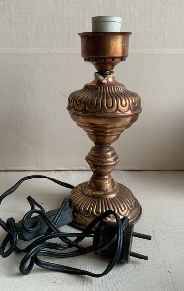 Joias . CINZEIRO DE CHARUTO EM COBRE , COM MOEDA  DE BRONZE EM foto 7