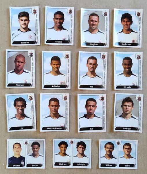 Joias . PELÉ e DIDA - COLEÇÃO MILIONÁRIOS DE FIGURINHAS E CUPON foto 2