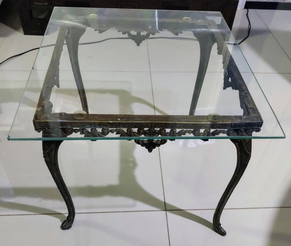 Joias . Magnífica e pesada esta escultura em bronze(aproximadam foto 2