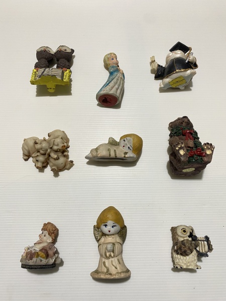 Joias . Bela coluna de madeira maciça(cerejeira) entalhada, pos foto 2
