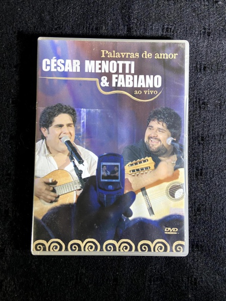 DVD. César Menotti & Fabiano - Palavras de Amor Ao Vivo (Universal Music)