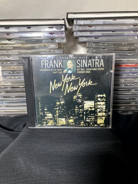 Hits Greatest Hits, Frank Sinatra/ New York New York