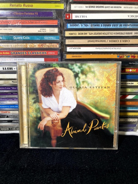 Gloria Estefan Abriendo Puertas (Sony Music/Epic, 1995)