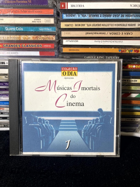 Músicas Imortais do Cinema Vol. 1 (c/ E o Vento Levou, Aladin, Goldfinger, Casablanca, Robin Hood, Ghost, 2001)