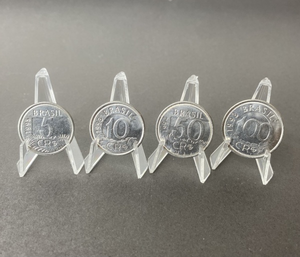 Joias . MOEDA BRASIL - 5 CENTAVOS - 1967 - BONÉ - 5 REBATIDAS - foto 5