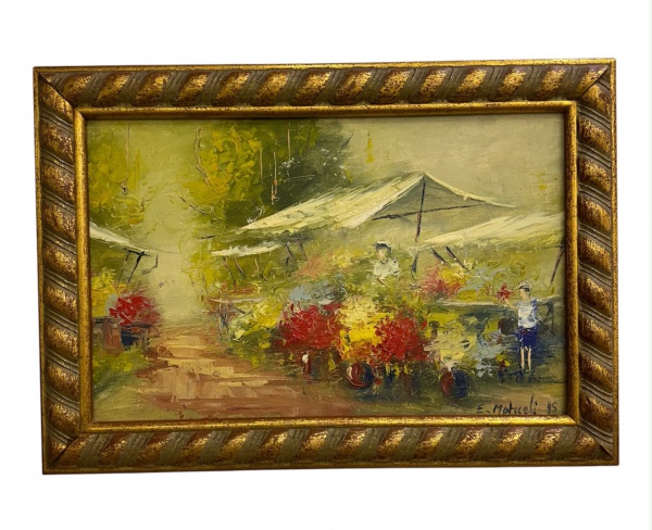 Quadro em óleo sobre tela de E. Maticeli, datada de 1995, representando cena de feira de flores com figuras e barracas ao ar livre, em paleta vibrante de verdes, vermelhos e amarelos com pinceladas im