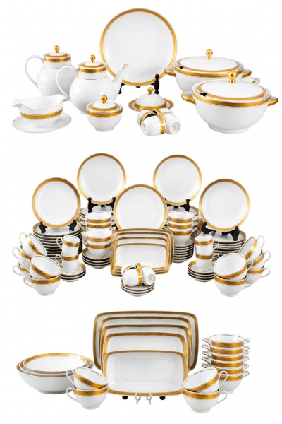 Aparelho de jantar, chá e café em porcelana Schmidt, decoração em branco com friso dourado, composto por 2 sopeiras (a maior medindo 18 cm de altura e 32 cm de largura), 2 bules, 1 manteigueira, 1 açu